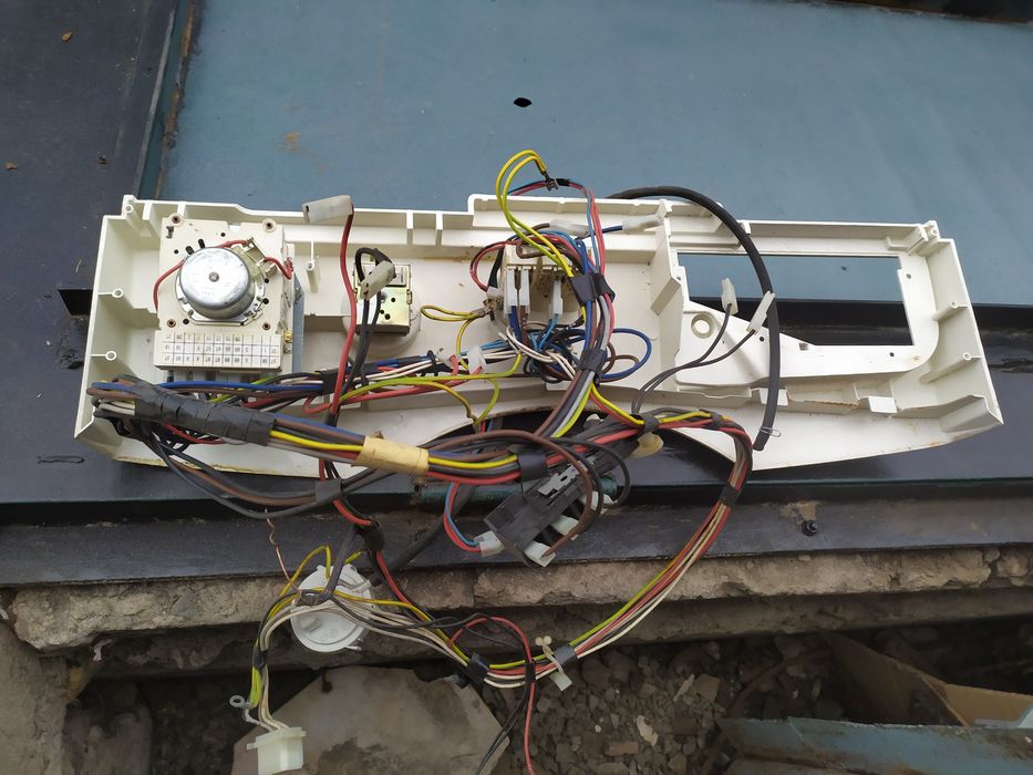 Продам запчасти от стиральной машины