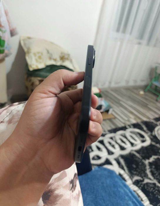 Telefon Apple 16