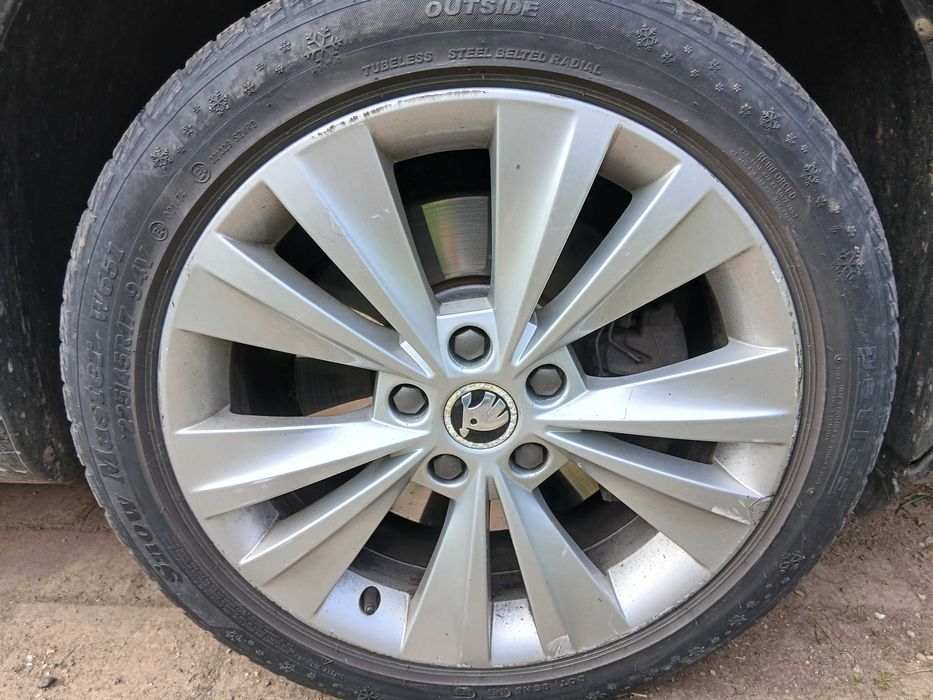 Skoda Superb Facelift  2015 Diesel