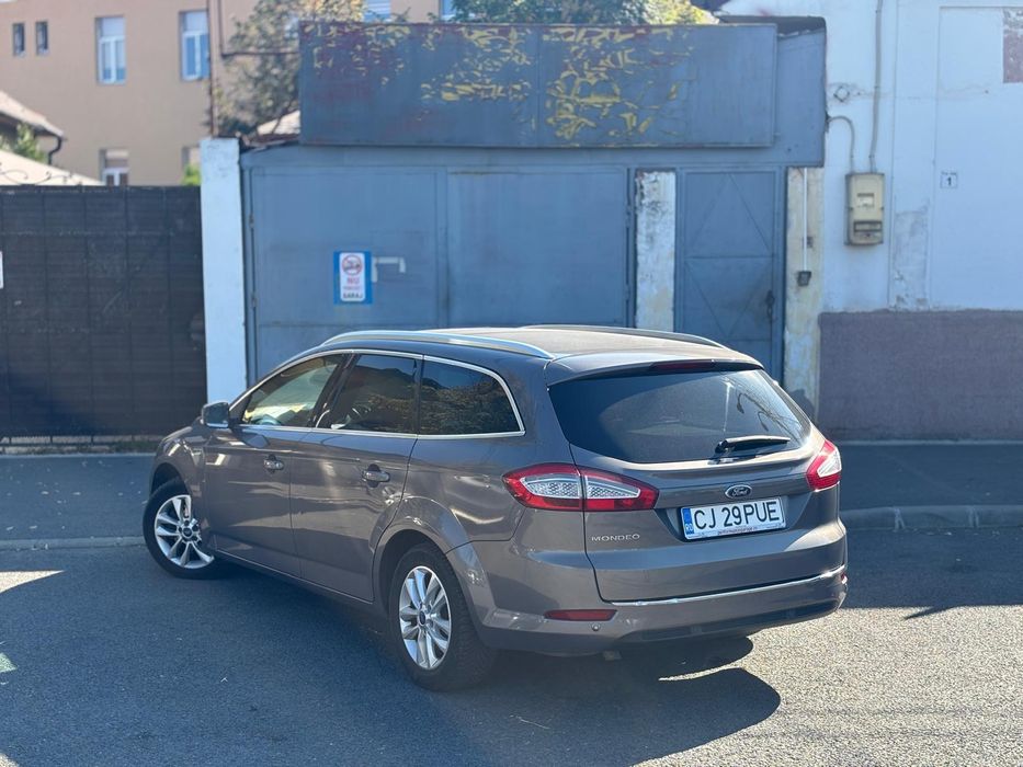 FORD Mondeo 2014 — imagine 3