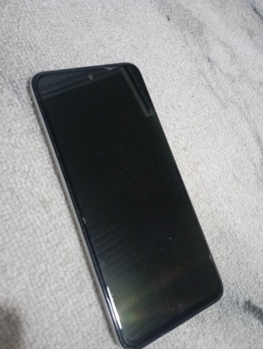 Продаю Redmi 12.