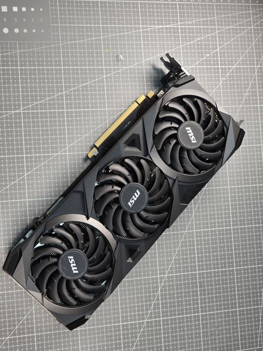 MSI RTX 3090 Ventus 3X OC 24GB – AI Local / 4K – Sub 70°C FurMark ca Nou Stare excelenta