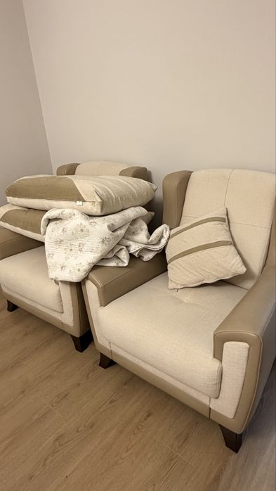 2 диван расклалной 2 кресла