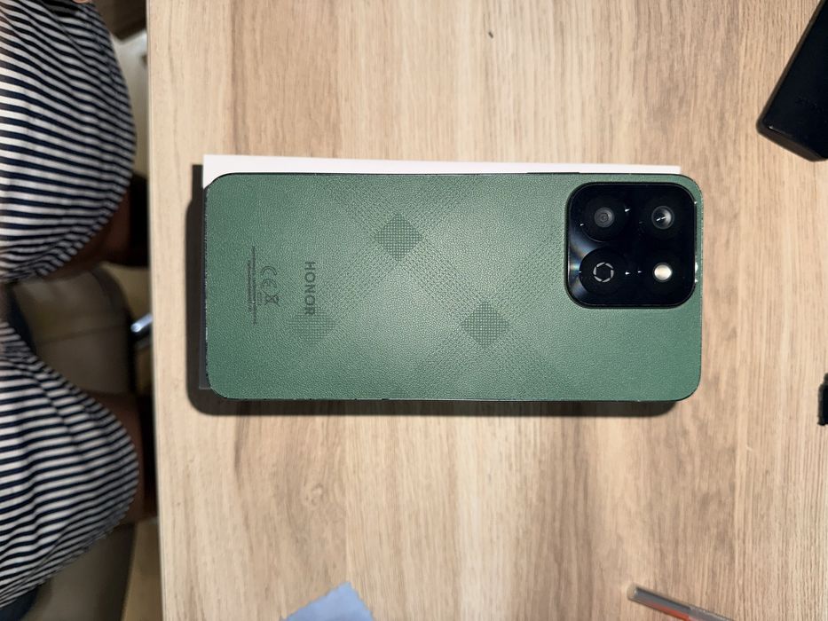 HONOR X7С на256гб