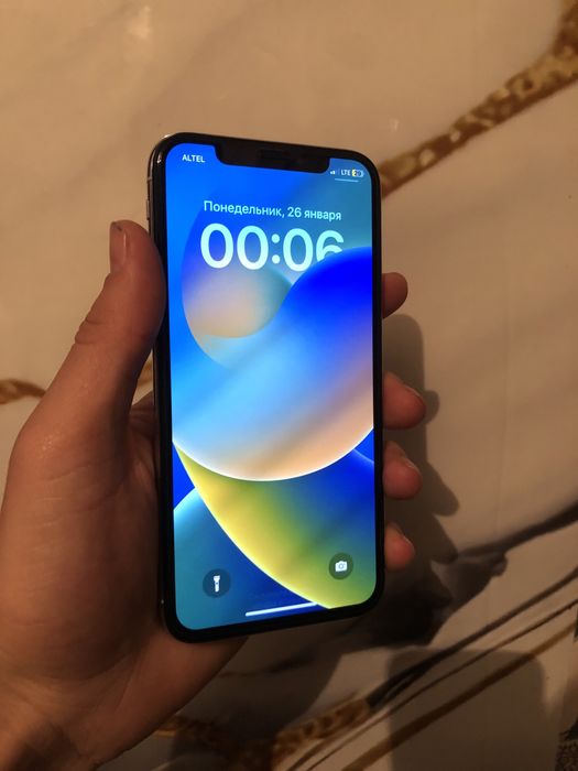 Apple iPxone X White