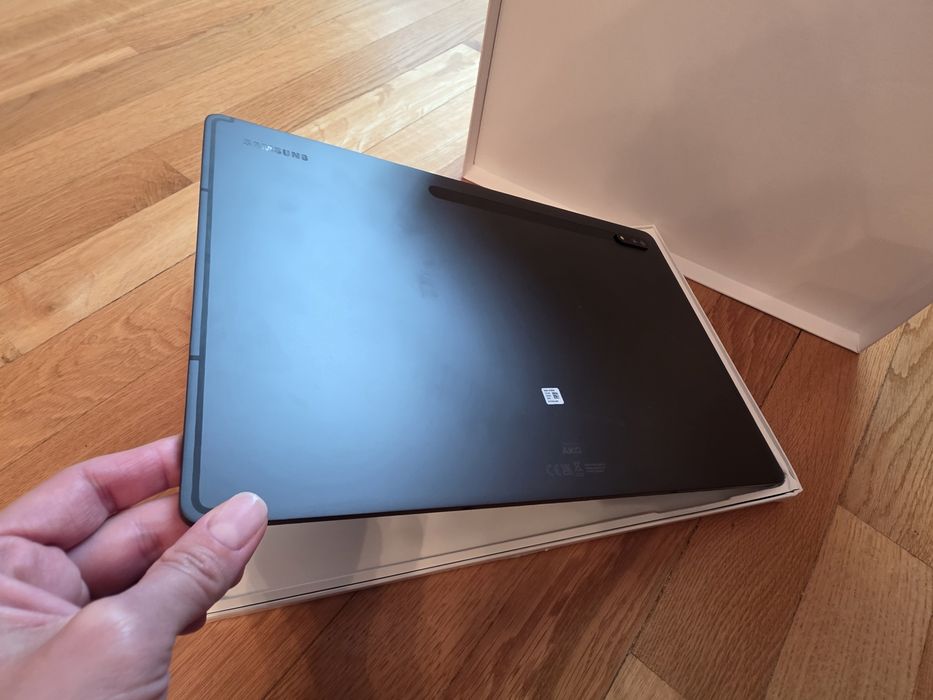 Samsung Galaxy Tab S8 Ultra 256GB / 12GB RAM + Husă + 2 Stilouri
