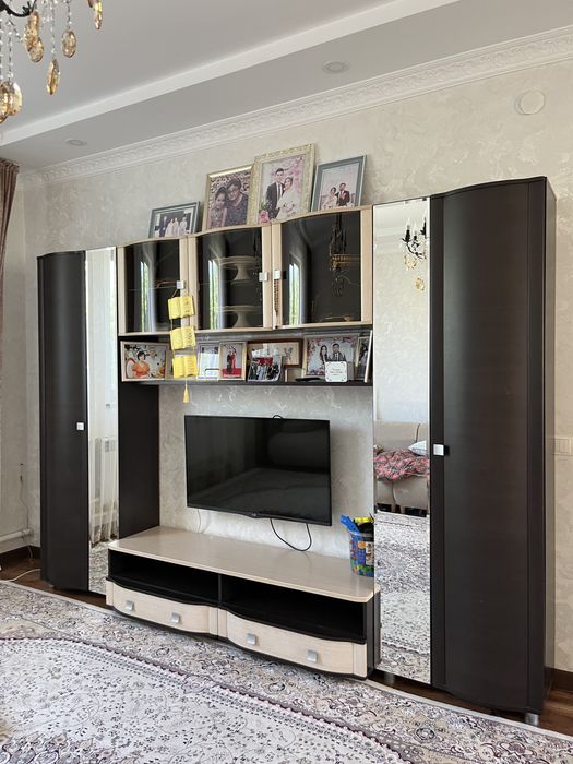 Продается стенка гарнитур