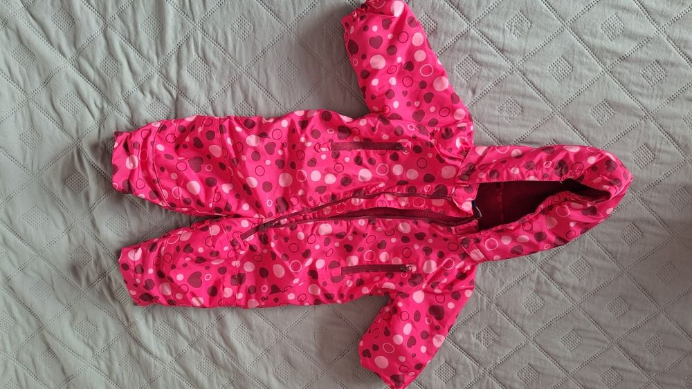 Космонавти с различни размери