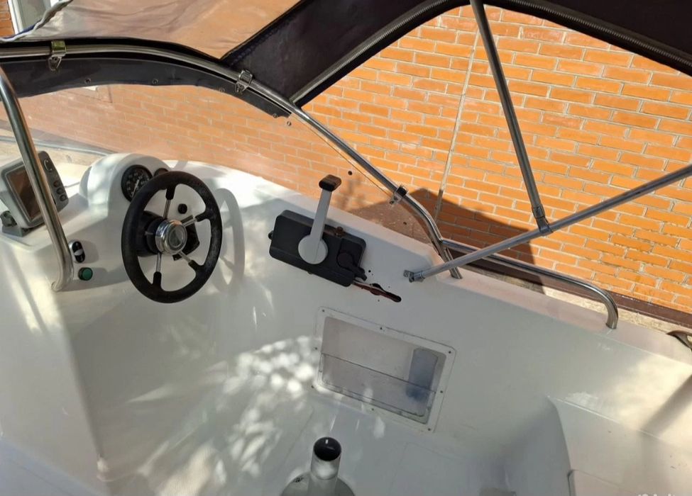 Продаётся Катер Стрелка 510 с мотором Yamaha 80 2 такт