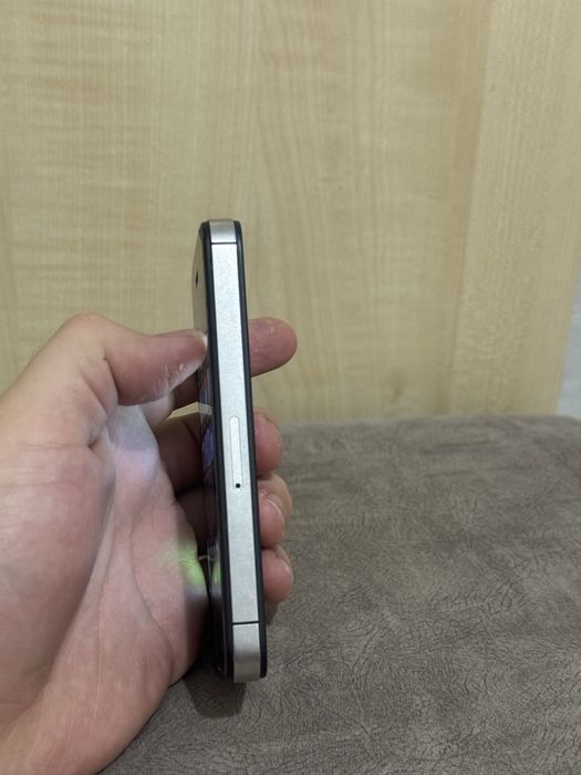 Легендарный Айфон 4S - 40К