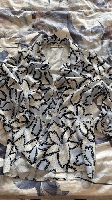 Отдам женские вещи