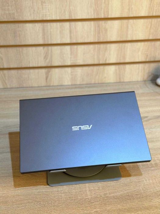 ASUS Sonicmaster AMD Ryzen 3 3 ram 8 gb ssd 256