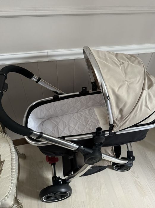 Коляска Mothercare