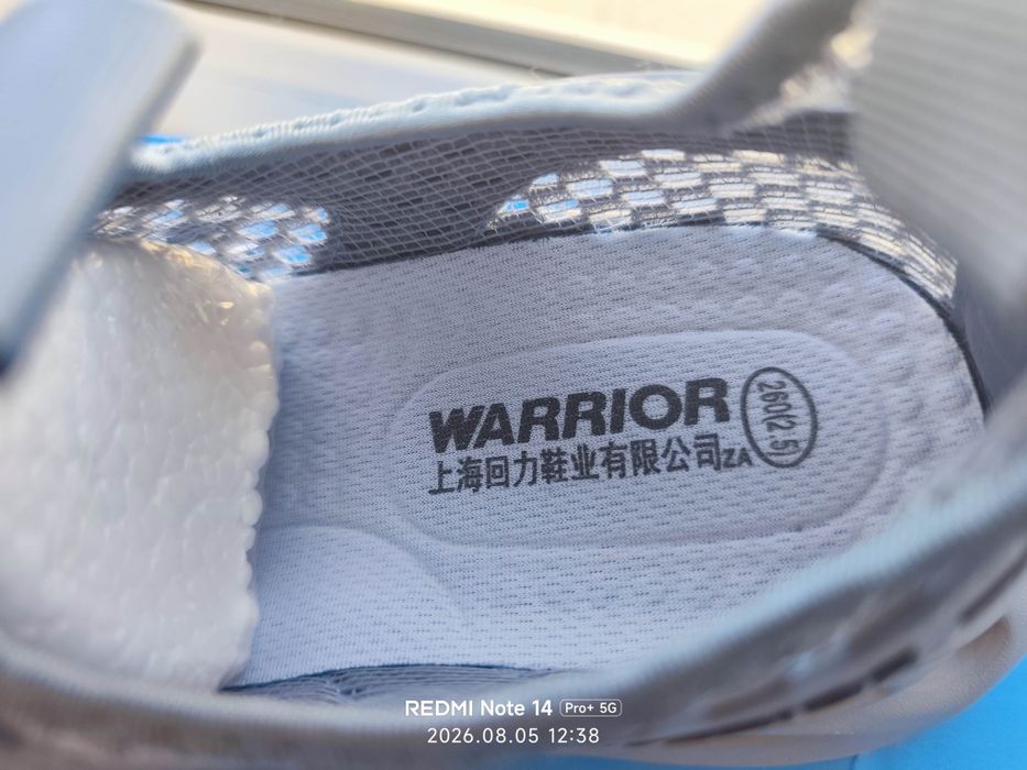 Warrior оригинал 42размер.