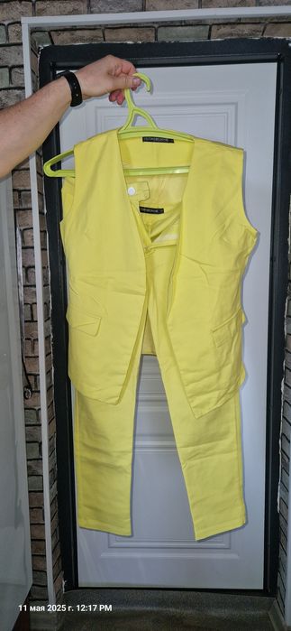 Продам летний костюм