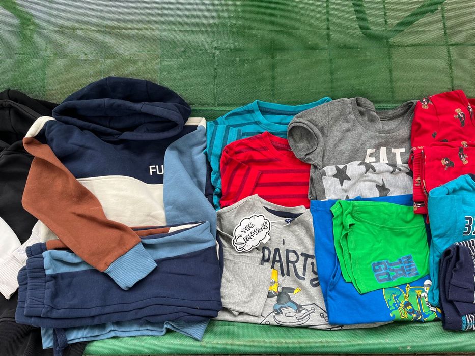 Брендовые вещи на мальчика 6,7л