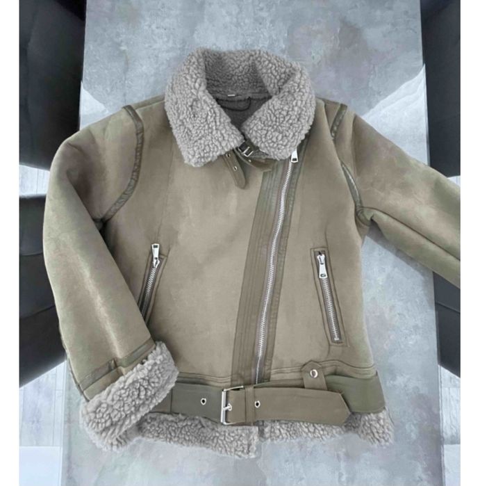 Дубленка новая 44 рр