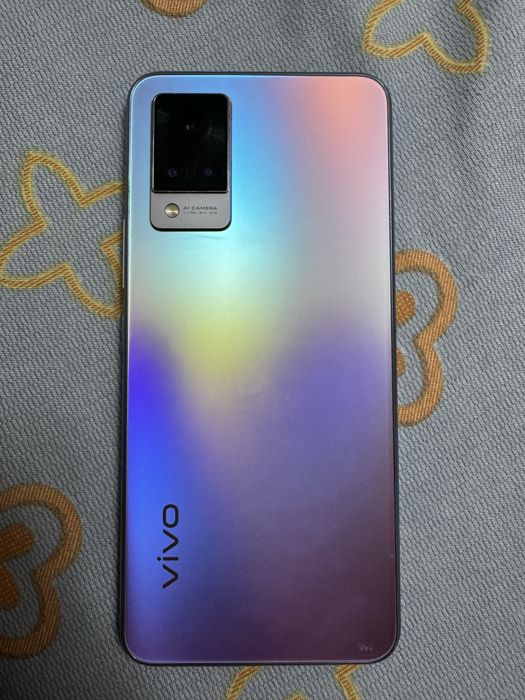 Продам Vivo V21 в идеальном состоянии!