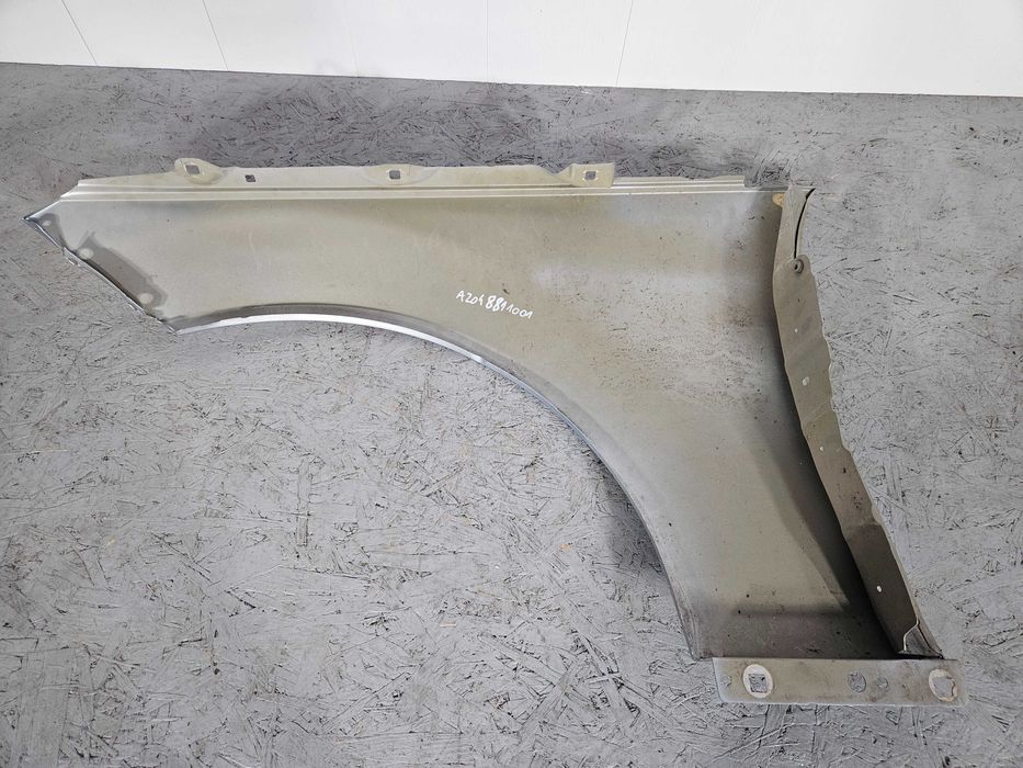 Оригинален десен калник Mercedes C W204 Мерцедес Ц класа в204