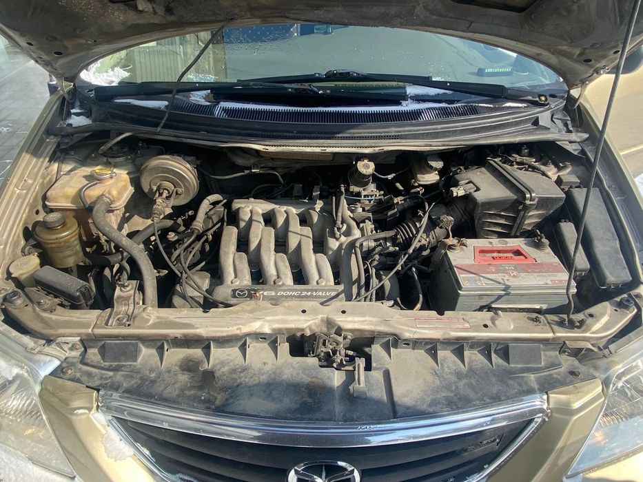 Продам MPV MAZDA. .