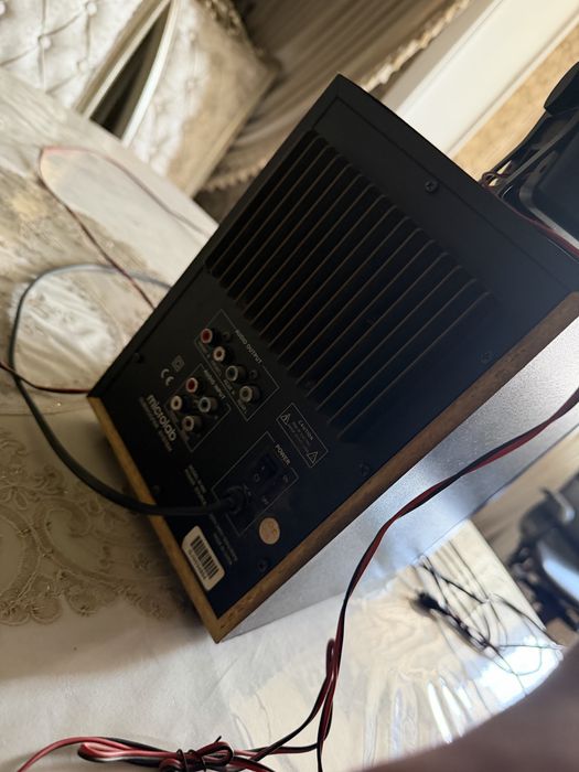 Продам Microlab m 880