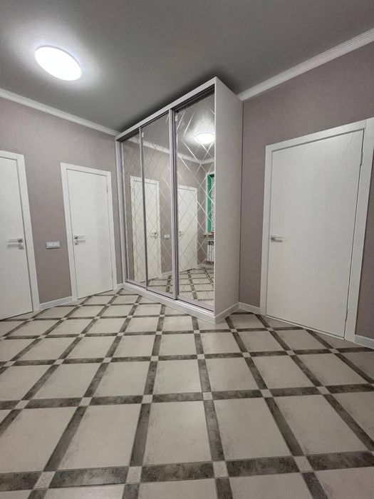 Продам частный дом в Асане