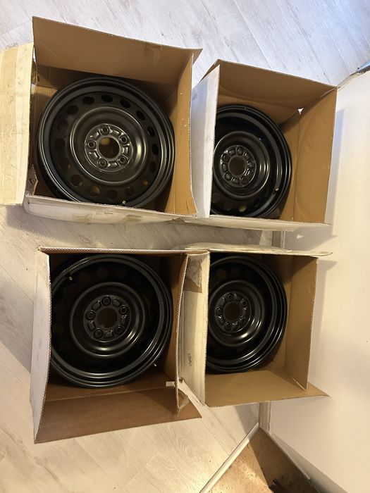 Jante Otel R16 5X114,3 Et50 Mazda 3