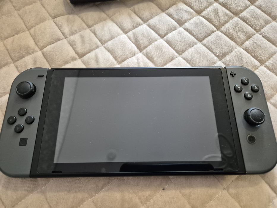 Нинтендо Свитч  серый