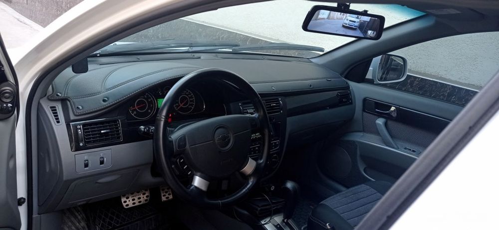 Gentra Elegant Plus 

Автомат коробка!!!
Год 2021 О