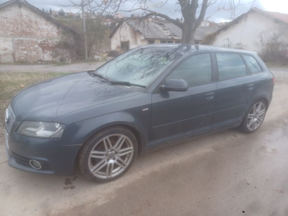 Audi A3 2.0 дизел S line 6 скорости