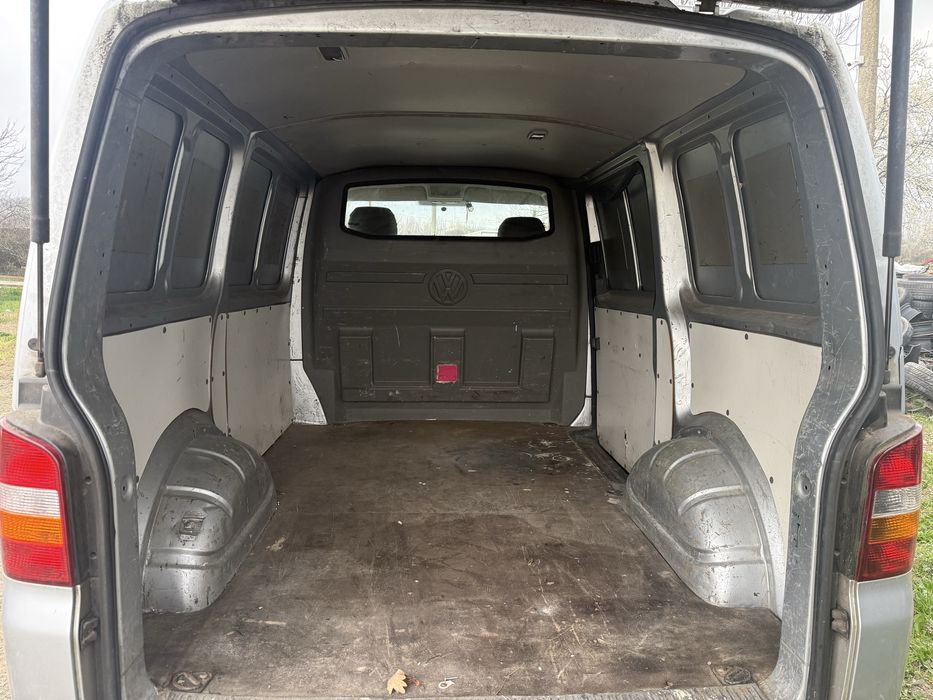 Vw transporter t5 2.5 тди 131 на части