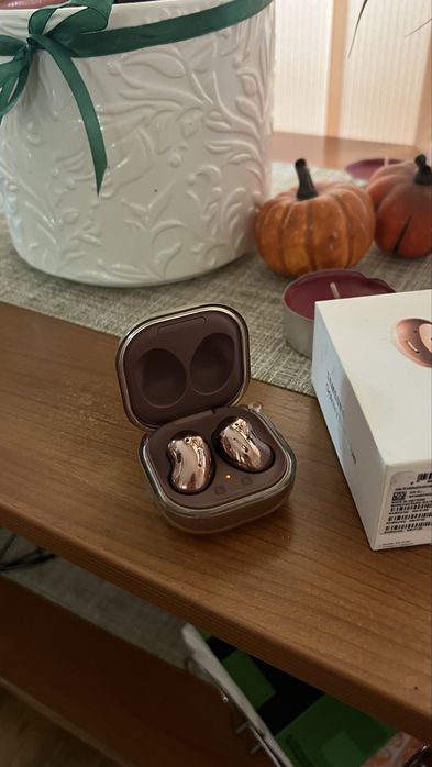 Samsung galaxy buds live