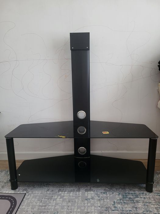 Подставка под телевизор