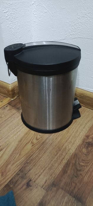 Мусорное ведро 4 л.