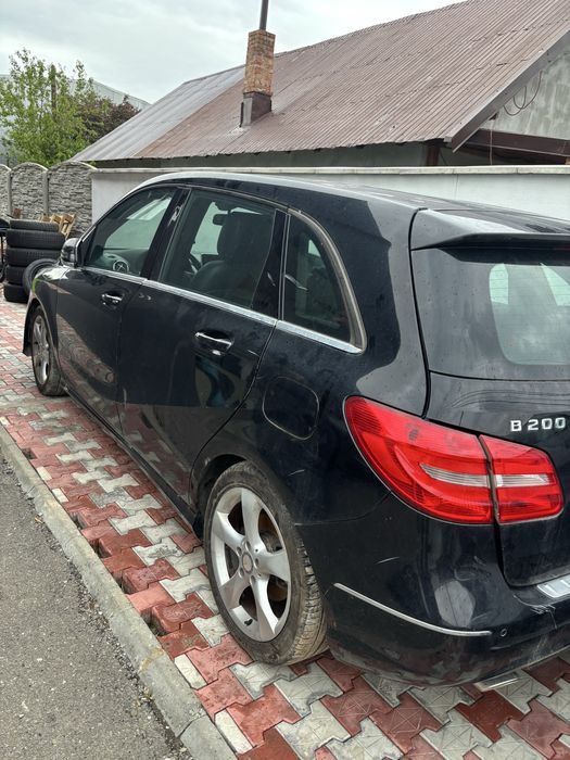 Demembrez Mercedes Bclass 2.2 diesel 2013