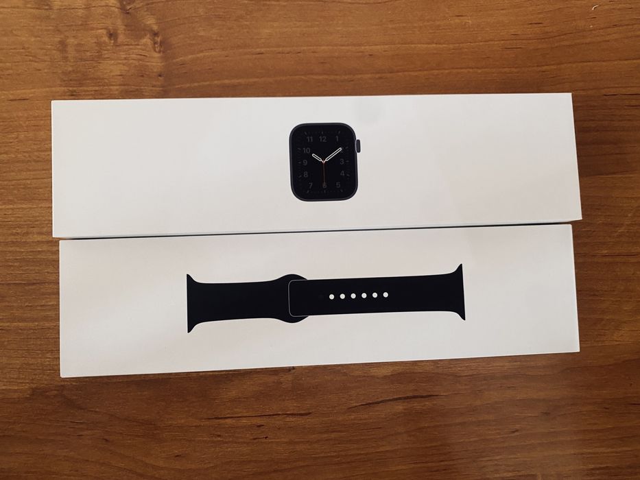 Apple Watch SE  оригинал. ТОРГ