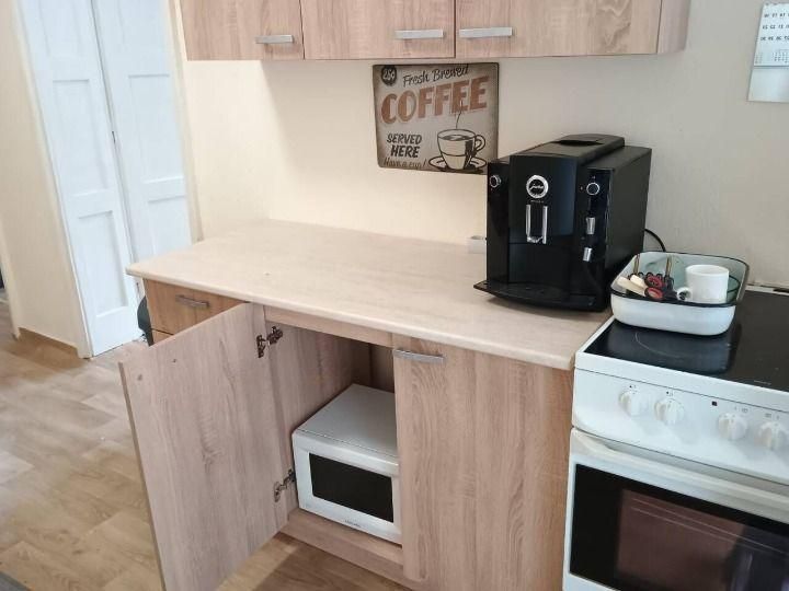 Дава се под наем Тристаен апартамент в Пловдив, Христо Смирненски - 85 кв.м за 332 € - Снимка #1