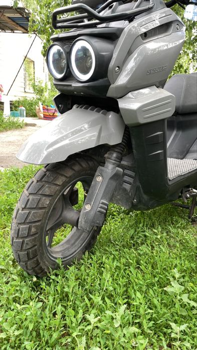Продам скутер RABER LM49CC