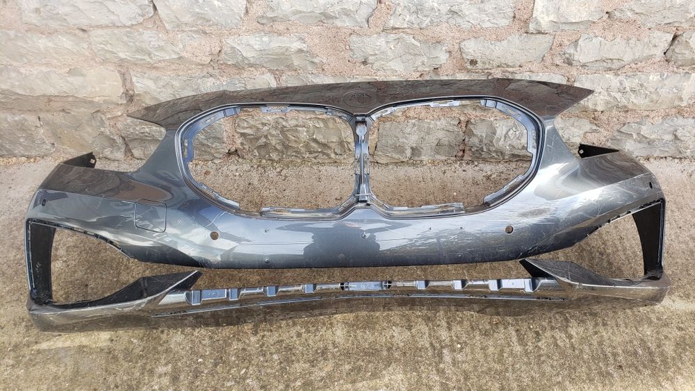 bronq/broni BMW 1  F40  2019-24g.