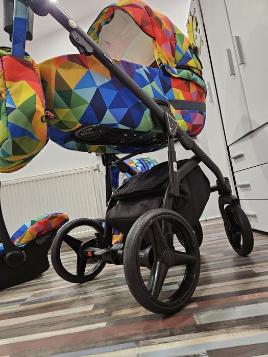 Детска количка Adamex 3 в 1