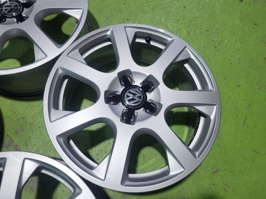 17 5x112 Vw Passat Touran Caddy Golf Tiguan Skoda Audi 5х112