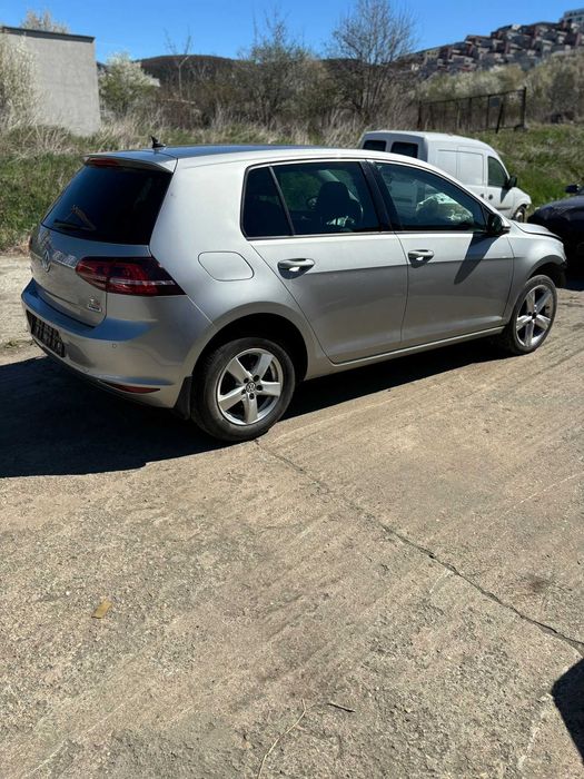 Dezmembrez Vw Golf 7 Highline 1.4 Tsi CZDA 150 Cai DSG 7 81.000 km