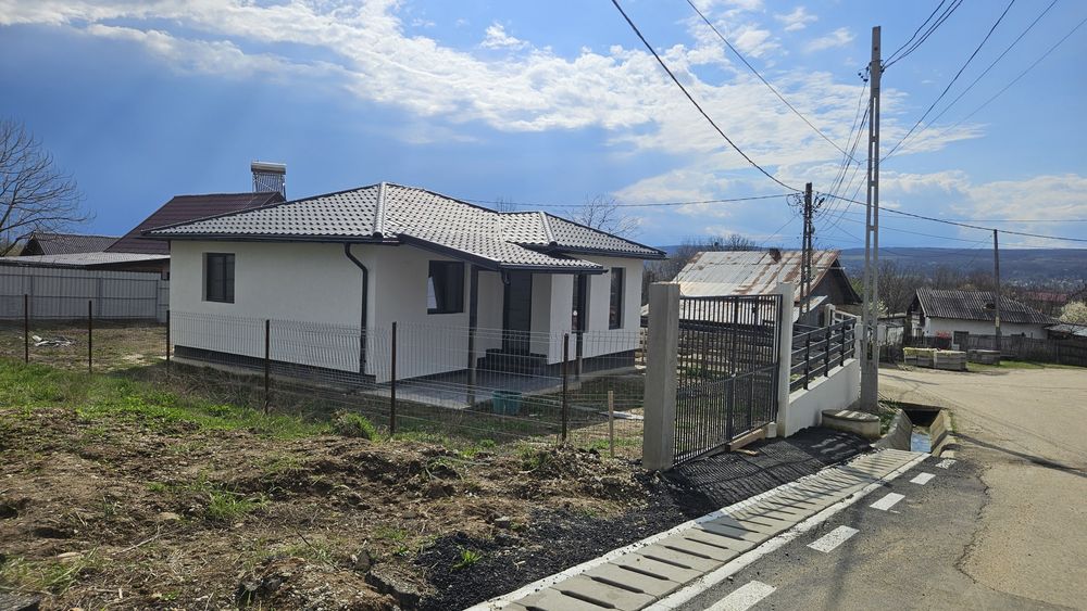 Casă nouă la 3 km de Mioveni