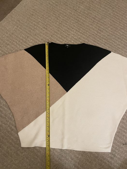 Pulover maneca fluture C&A