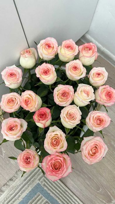 Цветы гүл сатылады