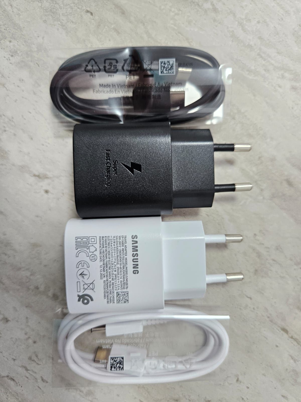 Încărcător Super Fast Charge cu cablu Tip C Original Samsung Medgidia •  OLX.ro