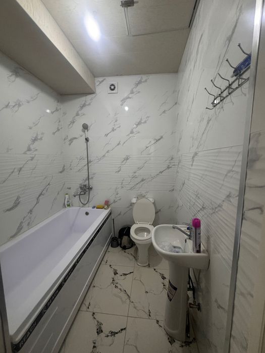 Kvartira yunusob qizlarga sheriklikka