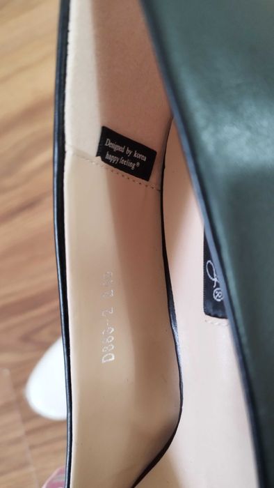 Туфли новые, 37 размер (240см)