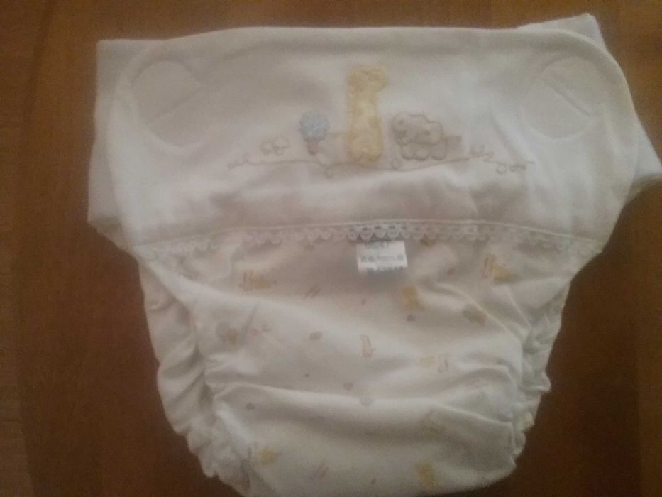 Трусики для малышей в виде памперса.
