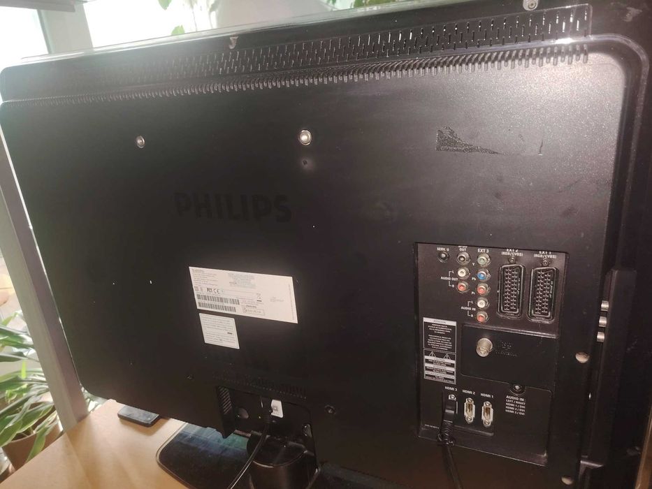 телевизор филипс 32"